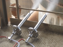 Nozzle spray with water